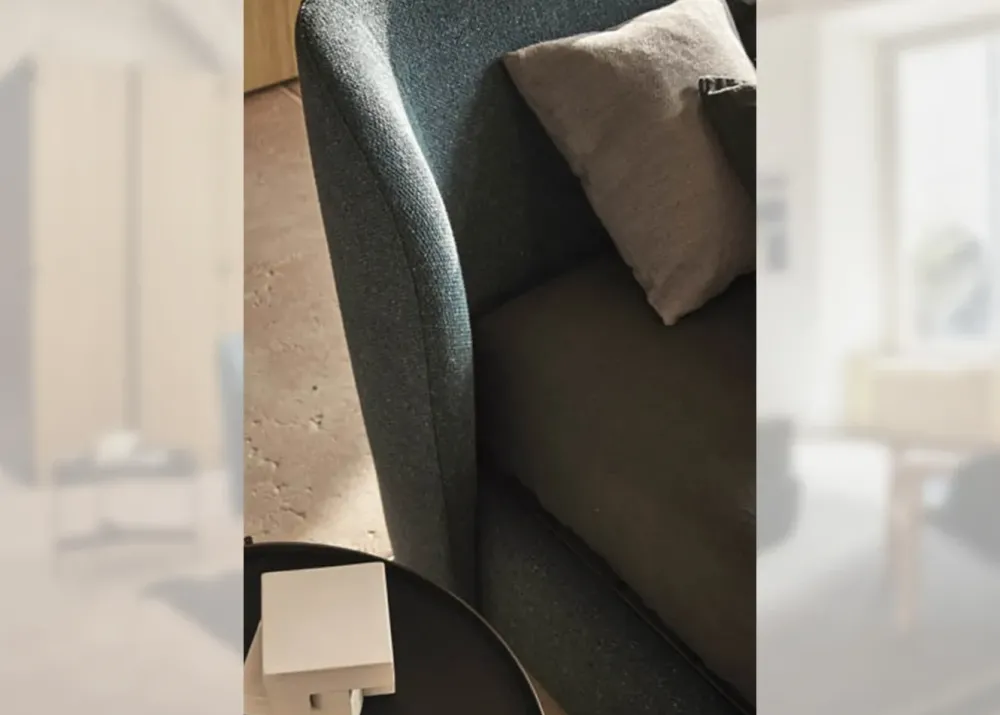 Letto imbottito modello Embrace di scontato 30%^Pianca Online