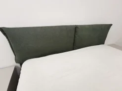 Letto imbottito modello Iorca di scontato 32%^Bolzan Outlet