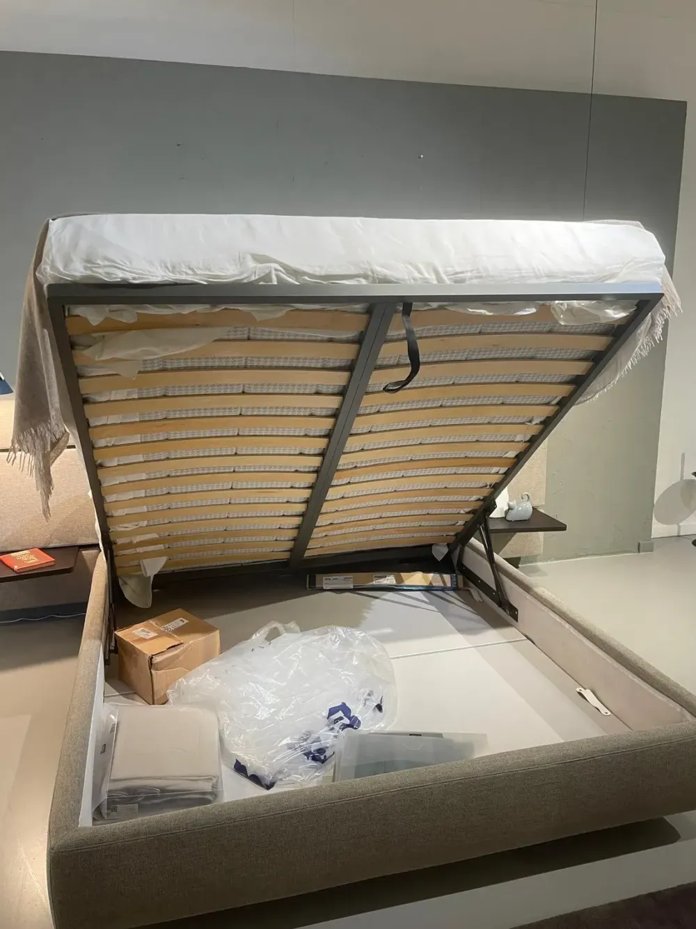 Online Letto imbottito modello Letto infinito 170x200 di scontato 30% Letti