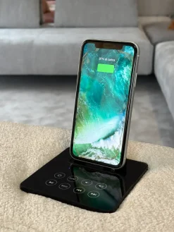 Clearance Letto imbottito modello Letto rotondo cristal high-tech tessuto di scontato 48% Letti