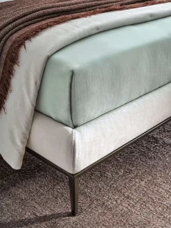 Letto imbottito modello Thomas di scontato 30%^Twils Best