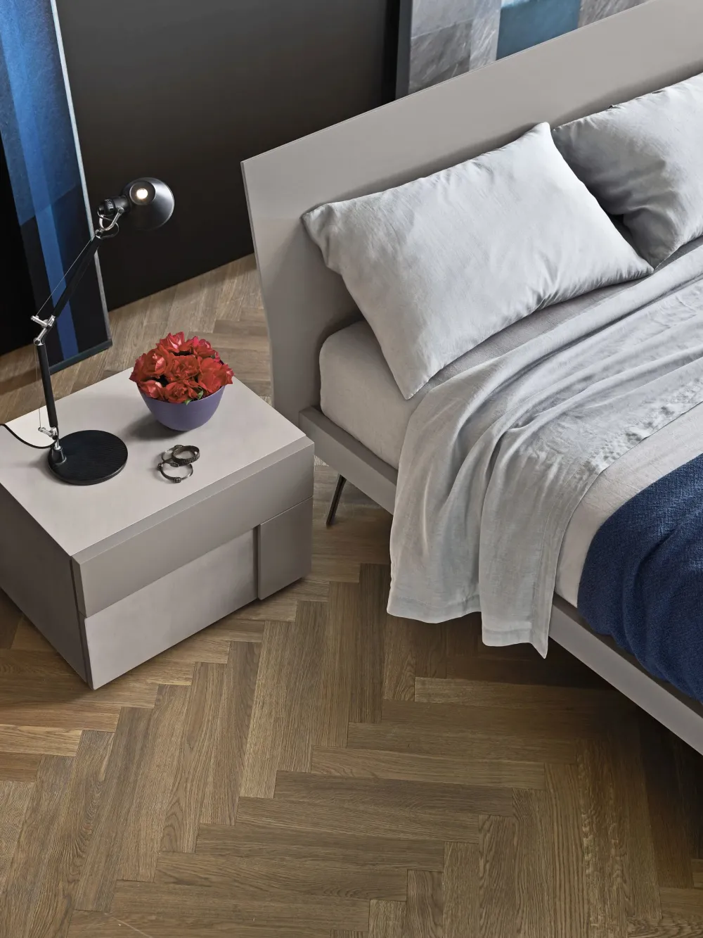 Best Letto in laccato con gambe Folio graphic a prezzo ribassato Letti