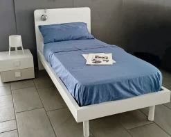 Letto in legno con giroletto Giotto  a prezzo ribassato^Doimo CityLine Outlet