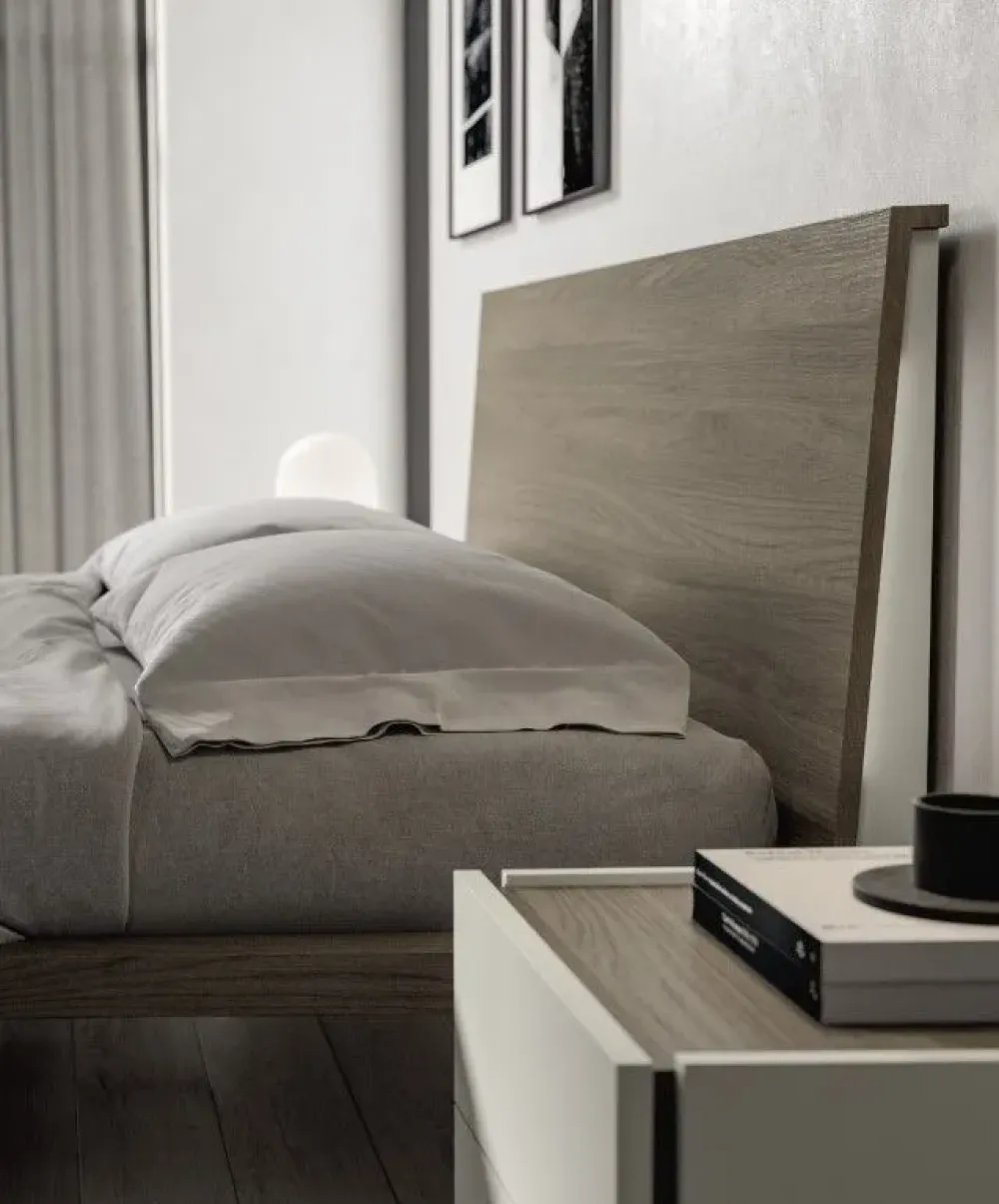 Outlet Letto in legno con piedini Zeo a prezzo scontato Letti