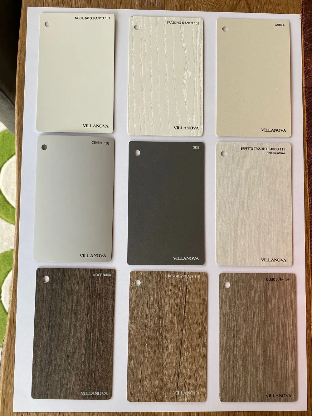 Outlet Letto in legno con piedini Zeo a prezzo scontato Letti