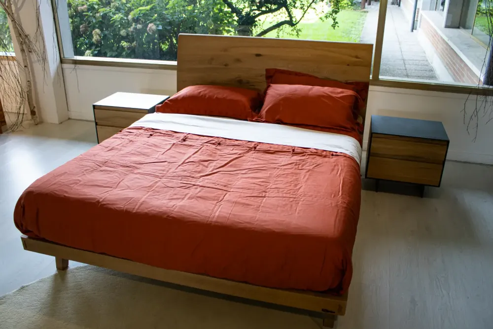 Le Fablier Letto in legno con piedini City a prezzo ribassato- Letti