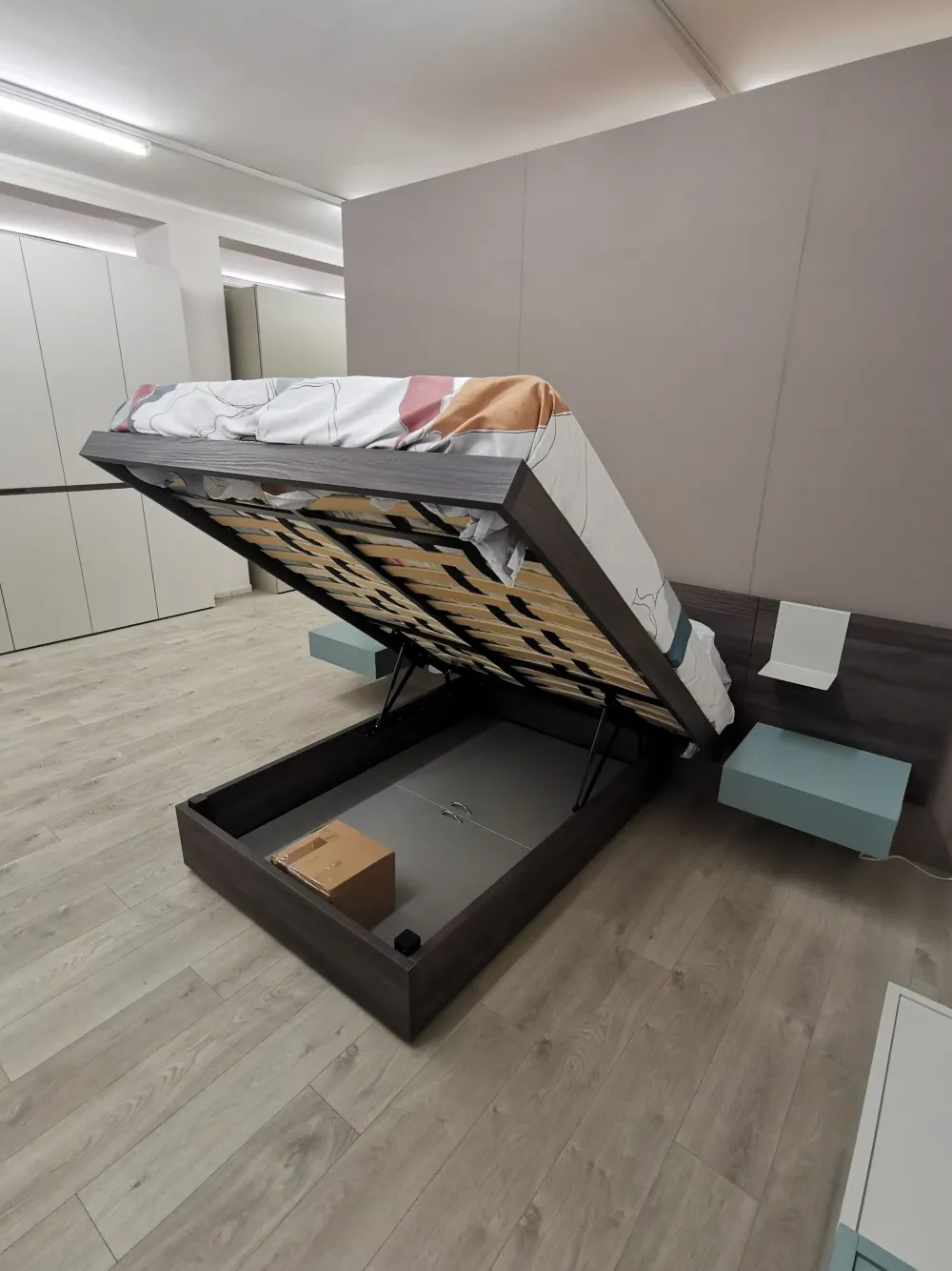 Letto in legno modello Miranda di scontato 33%^Tagliabue Mobili New