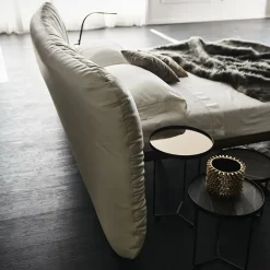 Letto Marlon matrimoniale con gambe. Prezzo speciale!^Cattelan Italia Online