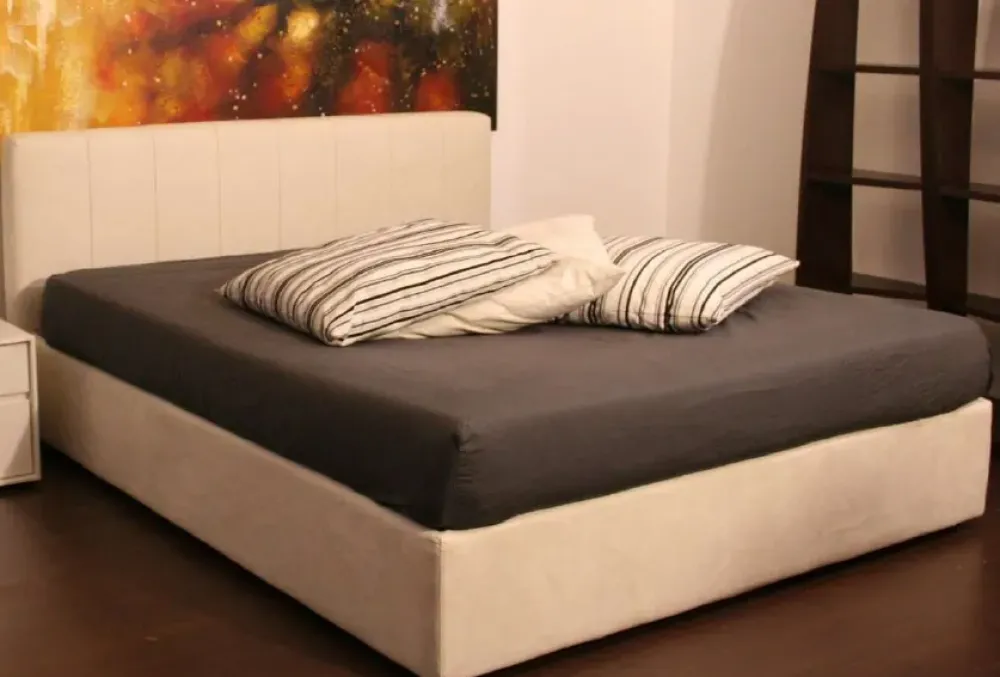 Outlet Letto matrimoniale con contenitore Parigi a prezzo ribassato Letti