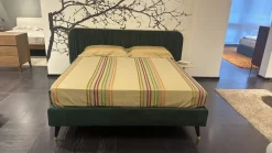 Letto matrimoniale con gambe Elysium a prezzo ribassato^Novaluna New