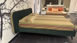 Letto matrimoniale con gambe Elysium a prezzo ribassato^Novaluna New