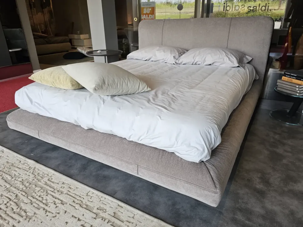 Ditre Italia Letto matrimoniale con giroletto Avalon a prezzo riservato- Letti