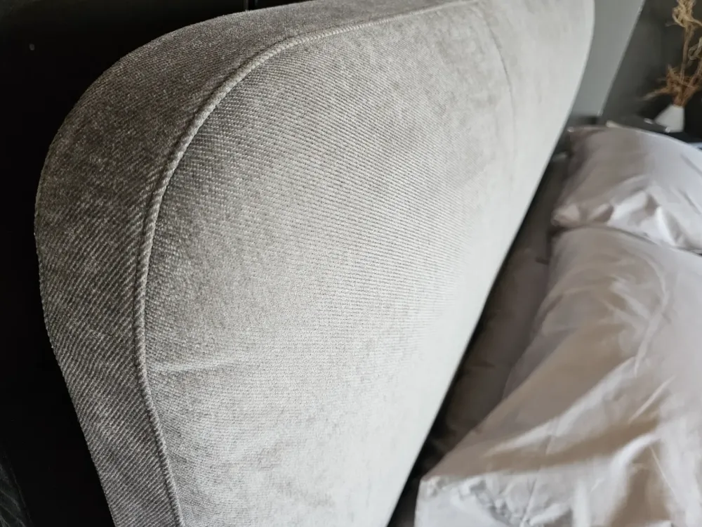 Ditre Italia Letto matrimoniale con giroletto Avalon a prezzo riservato- Letti