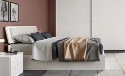 New Letto matrimoniale con giroletto Vela a prezzo ribassato Letti