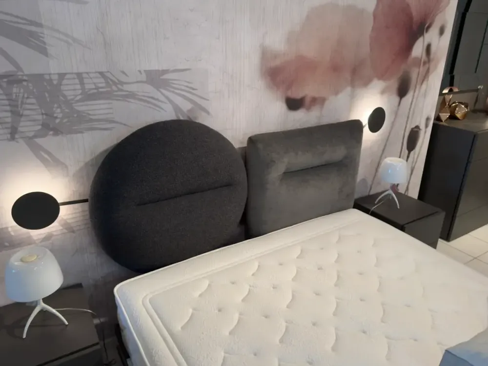 Outlet Letto matrimoniale con pediera Bishape a prezzo ribassato Letti