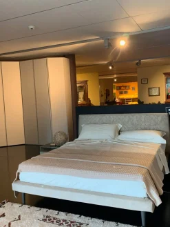 Moretti Compact Giorno Notte Letto matrimoniale con piedini Maia a prezzo ribassato- Letti