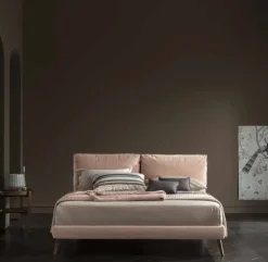 Sale Letto matrimoniale con piedini Nisida at a prezzo ribassato Letti