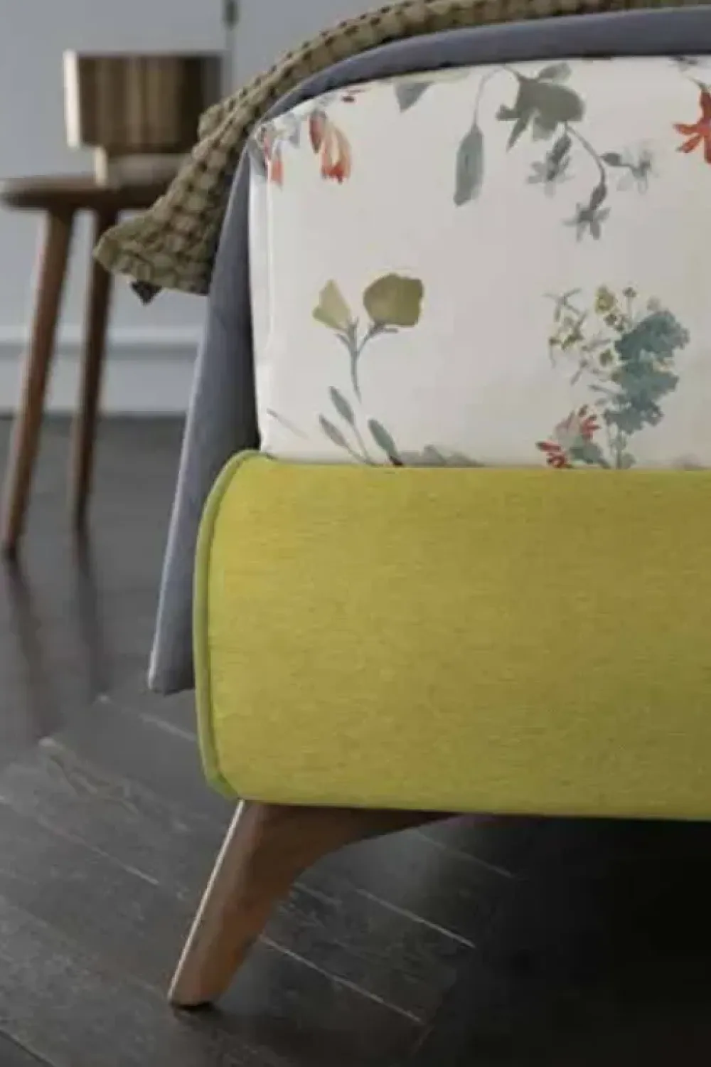 Sale Letto matrimoniale con piedini Nisida at a prezzo ribassato Letti