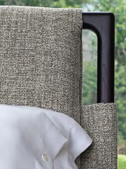 Flou Letto matrimoniale con piedini Gaudì a prezzo riservato- Letti