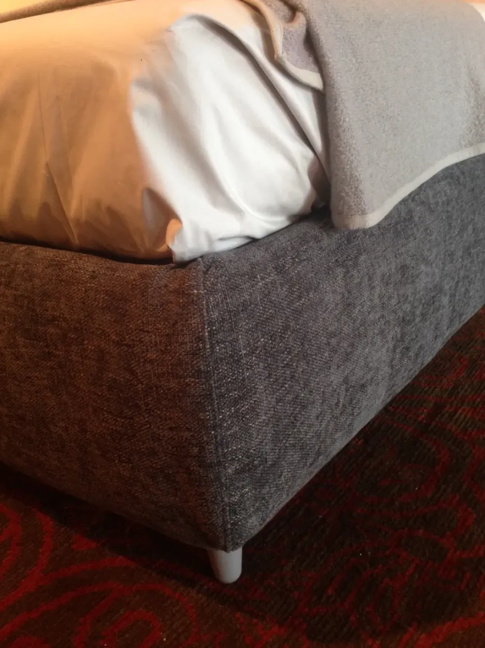 Letto matrimoniale design Topazio a prezzo scontato^Bontempi Hot