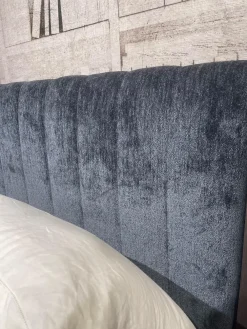 Discount Letto matrimoniale design Letto otello   a prezzo ribassato Letti