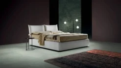 Letto matrimoniale imbottito chic di Bside. Prezzo scontato!^Samoa New