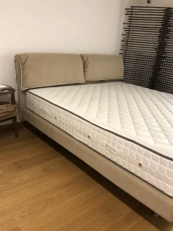 Letto matrimoniale Letto leonardo con un ribasso IMPERDIBILE^Villa Luxury Beds Clearance