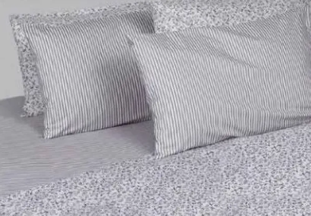 Letto matrimoniale moderno Alpha a prezzo scontato^Sognando Discount