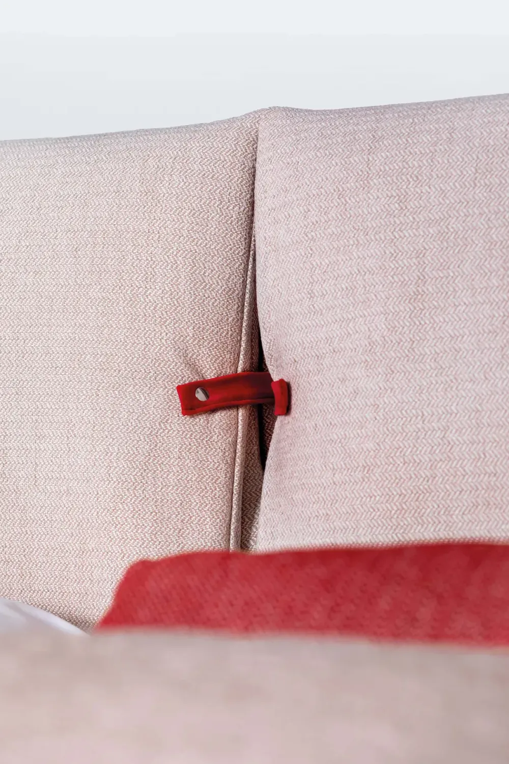 Letto matrimoniale moderno Primrose a prezzo ribassato^Le Comfort Discount