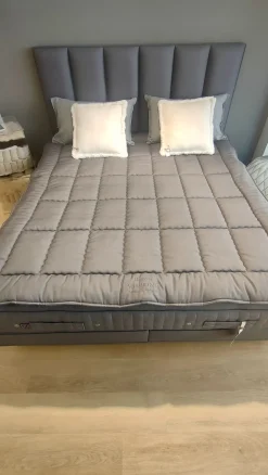 Letto moderno Baronet superb scontato 25%^Vispring