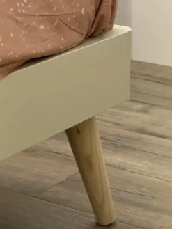 Letto moderno Cleo con uno sconto del 32%^Battistella