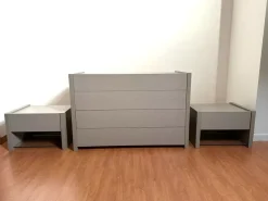 Letto moderno con gambe Tahiti a prezzo ribassato Letti