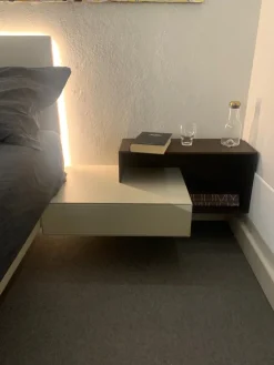 Discount Letto moderno con giroletto Ecletto a prezzo scontato Letti