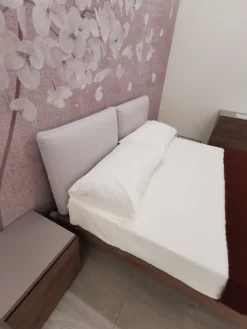 Letto moderno con piedini Eden soft a prezzo scontato^Dielle Modus