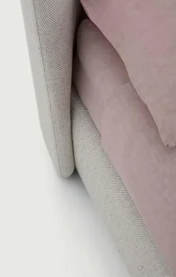 Pianca Letto moderno Embrace con un ribasso del 33%- Letti