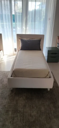 V&nice Letto moderno Sander di SCONTATO- Letti