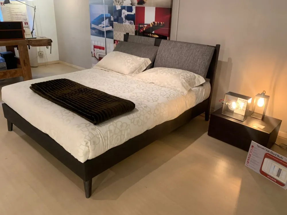 Outlet Letto Orimento di scontato del 30% Letti