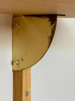 Sale Libreria in legno scontata -19%: scopri Ferm living sector Librerie