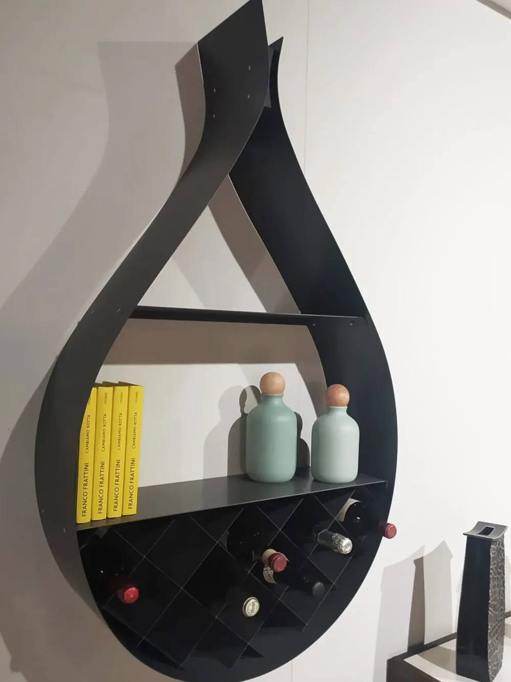 Cattelan Italia Libreria Drop stile design di scontata del 30%- Librerie