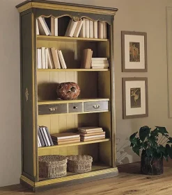 Libreria Libreria laccata a tempera in promo-sconto del 50% stile classico Libreria laccata a tempera in promo-sconto del 50% di in offerta^Artigianale Sale