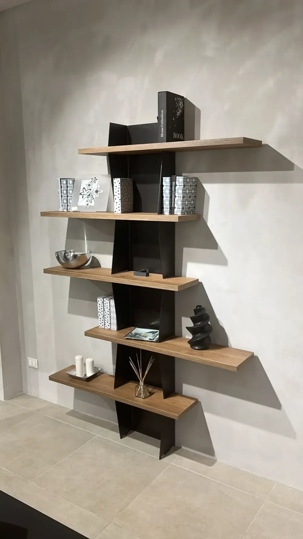 Tomasella Libreria Libreria versus stile moderna di scontata- Librerie