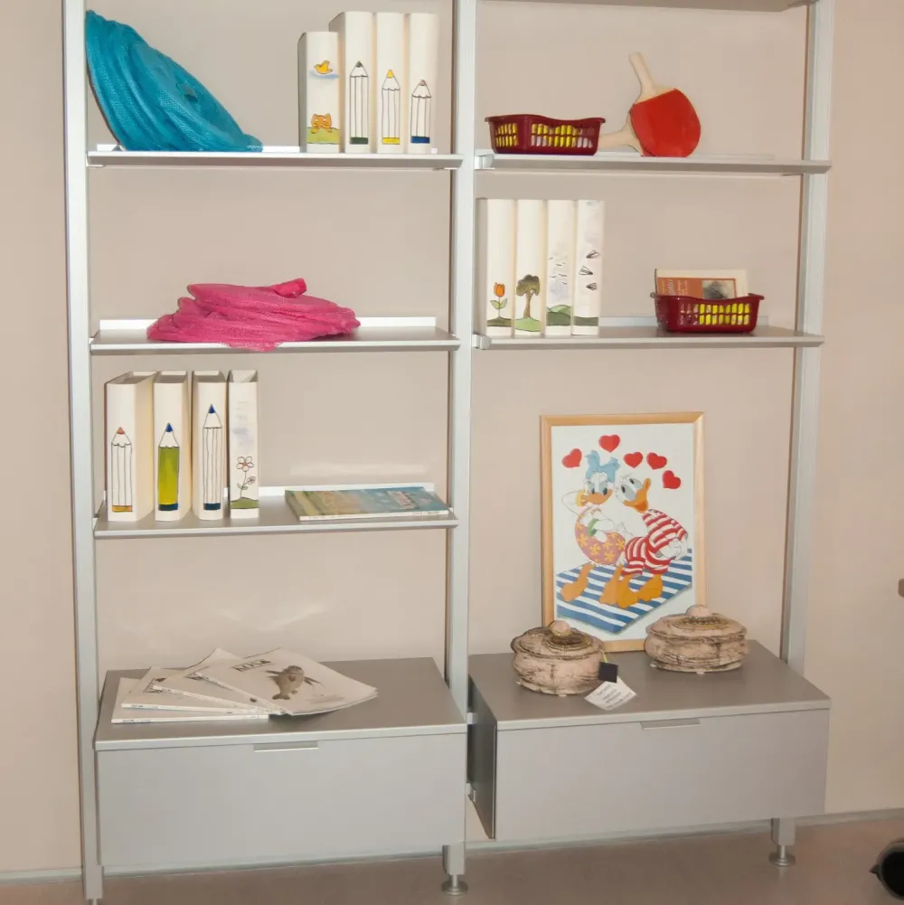 Calligaris Libreria modello Libreria design moderno a parete di a prezzo riservato- Librerie