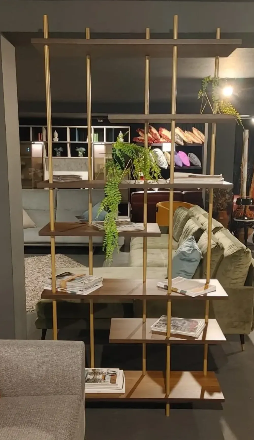 Libreria in metallo scontata -40%: scopri Libreria random^Nature Design Discount