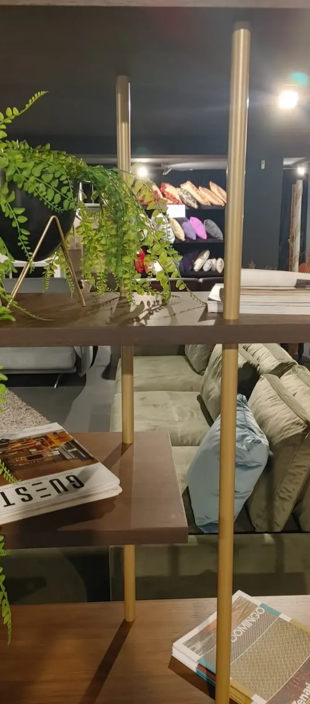 Libreria in metallo scontata -40%: scopri Libreria random^Nature Design Discount