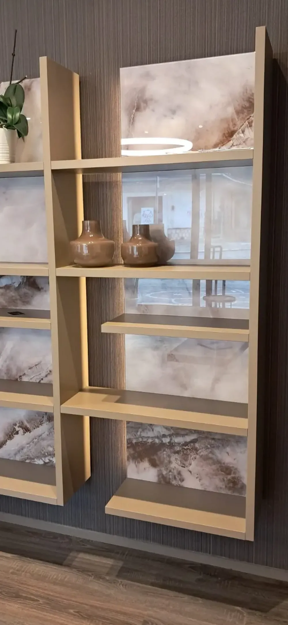 Libreria Pentagram stile design di scontata del 40%^Lago