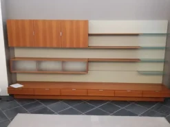 Libreria Plinto : moderna, conveniente, perfetta per arredare!^Former