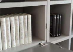 Outlet Libreria Selecta stile moderna di in offerta Librerie