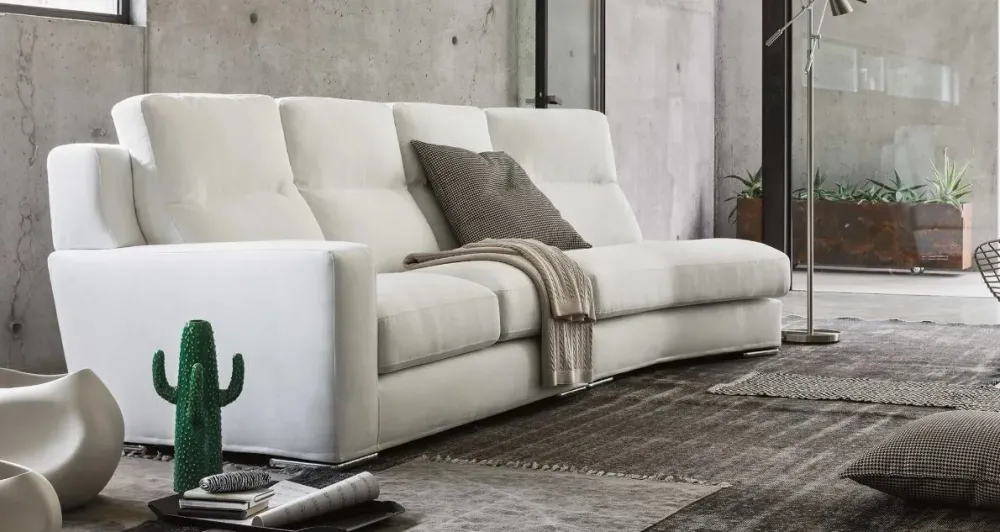 Sale Lineare Divano pelle luxury italia : con uno SCONTO ESCLUSIVO del 40% Divani