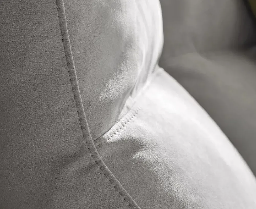 Sale Lineare Divano pelle luxury italia : con uno SCONTO ESCLUSIVO del 40% Divani