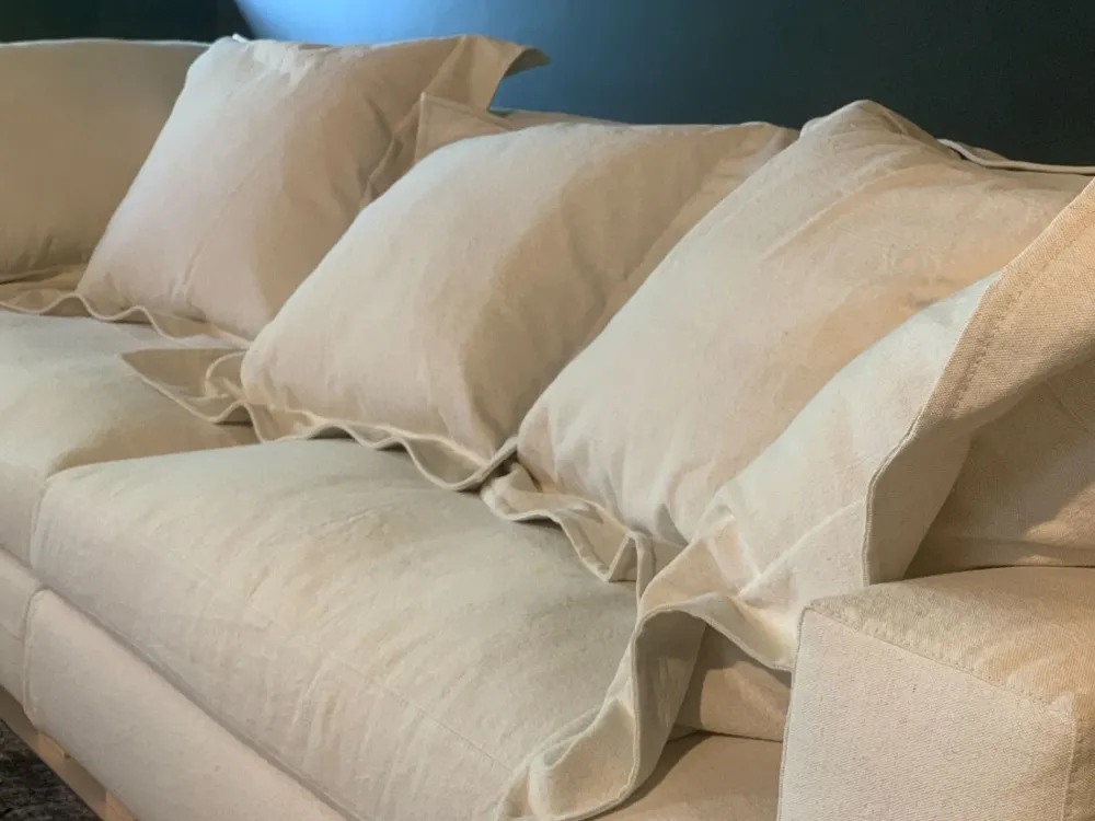 Discount Lineare modello Nebula nine di a prezzi convenienti Divani